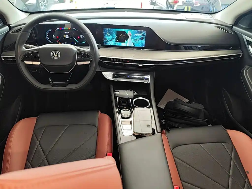 Changan Eado — миниатюра 10