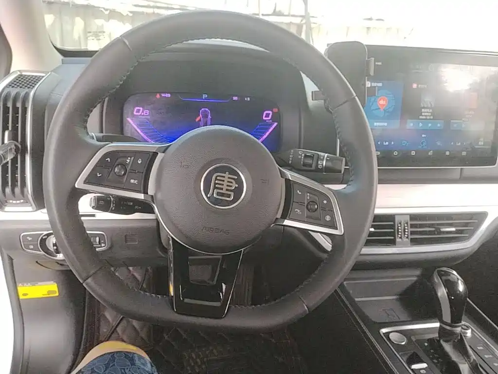 BYD Tang — миниатюра 11