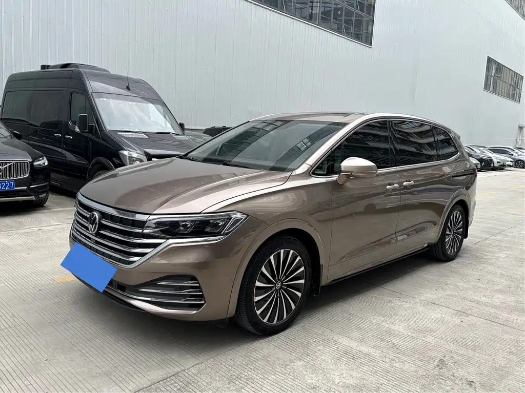 Volkswagen Viloran 2020