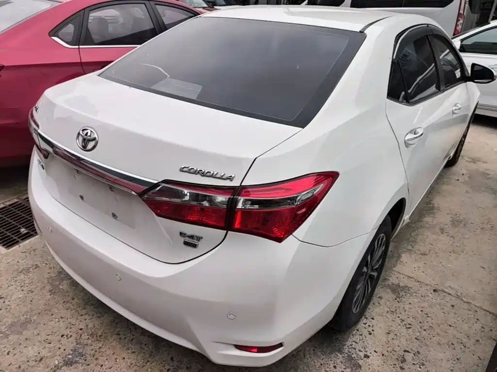 Toyota Corolla — миниатюра 7