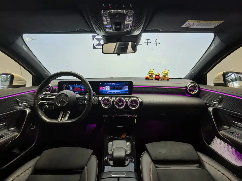 Mercedes-Benz A-Class — миниатюра 11