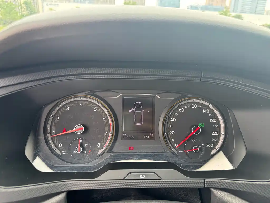 Volkswagen Tharu — миниатюра 6