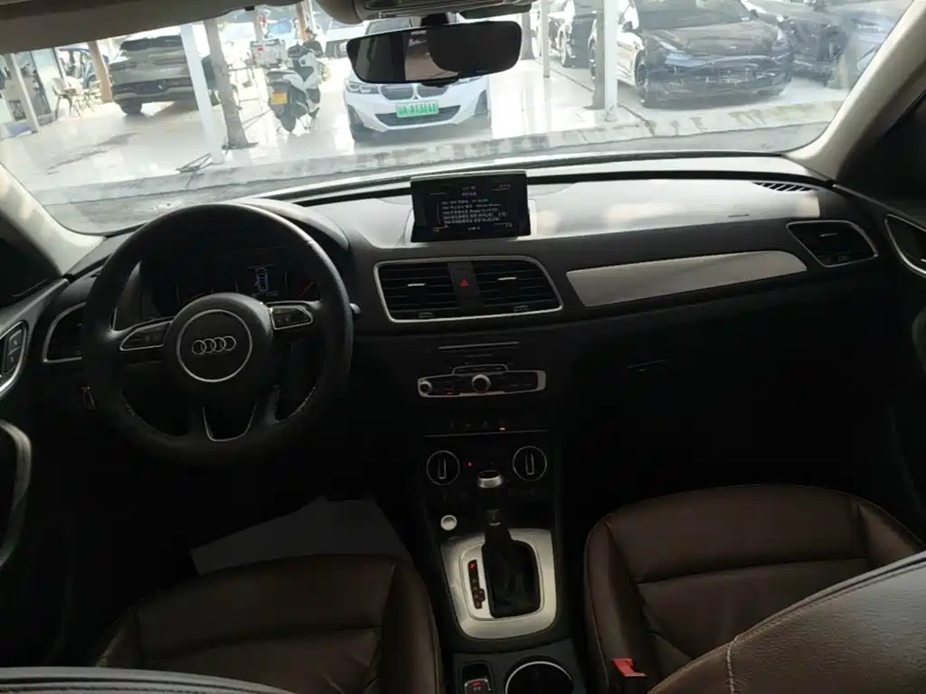 Audi Q3 — миниатюра 10