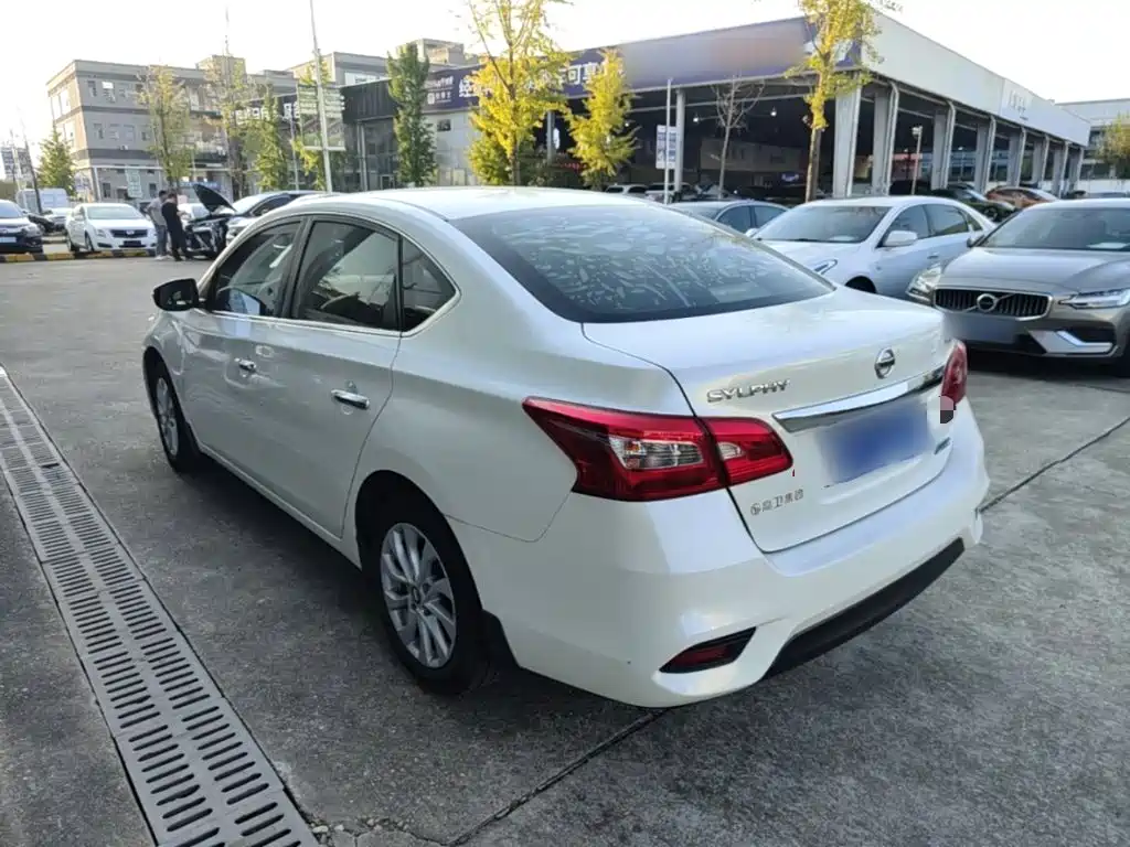 Nissan Sylphy — миниатюра 5