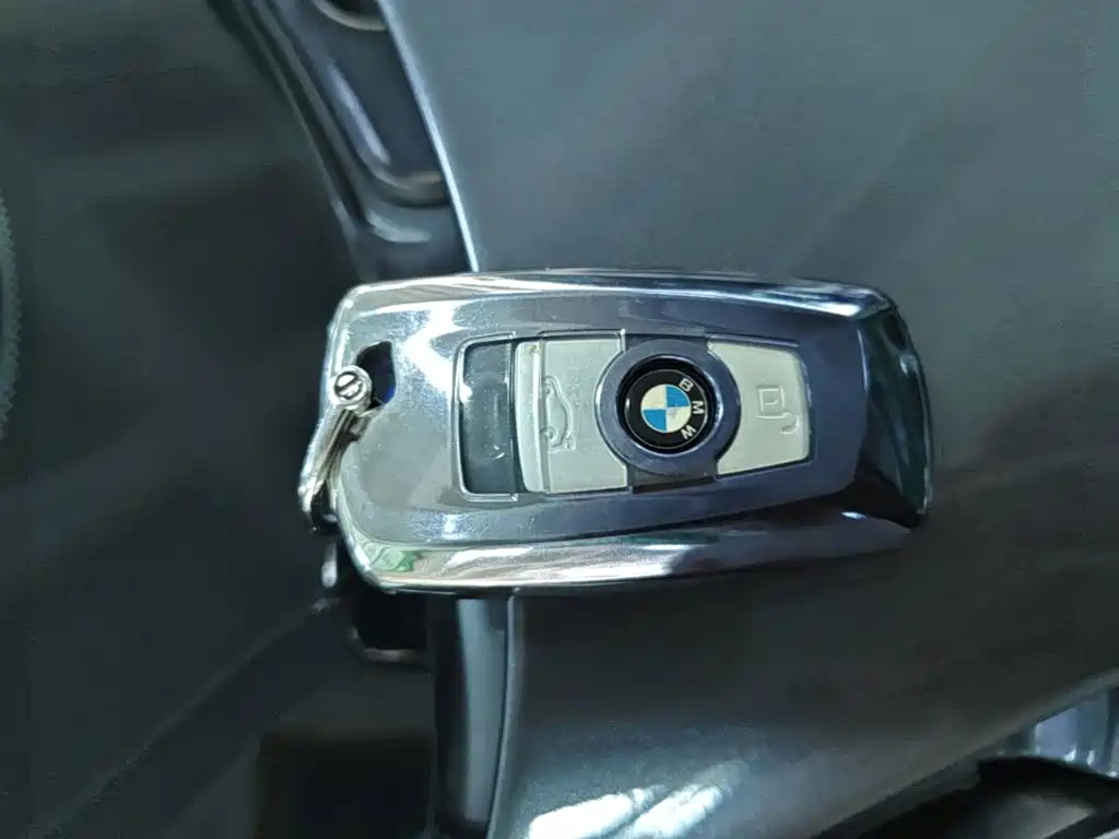 BMW 3 Series GT — миниатюра 9