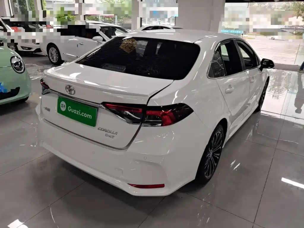 Toyota Corolla — миниатюра 7