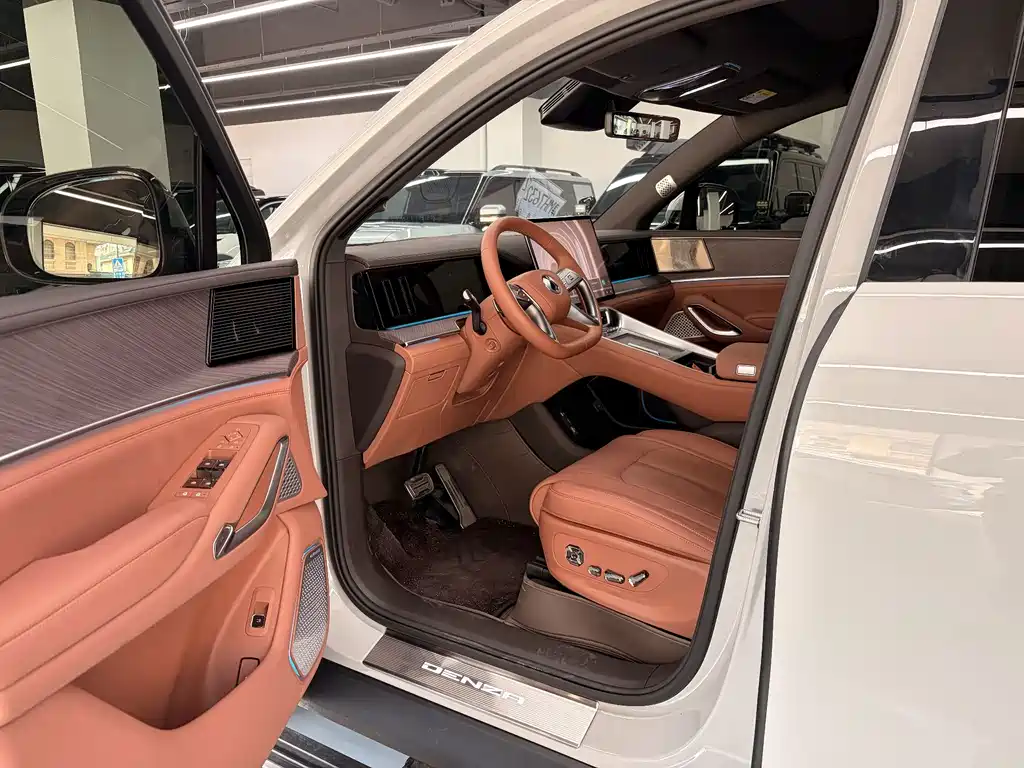 Denza Denza N9 — миниатюра 10