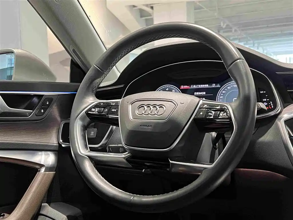 Audi A7L — миниатюра 35