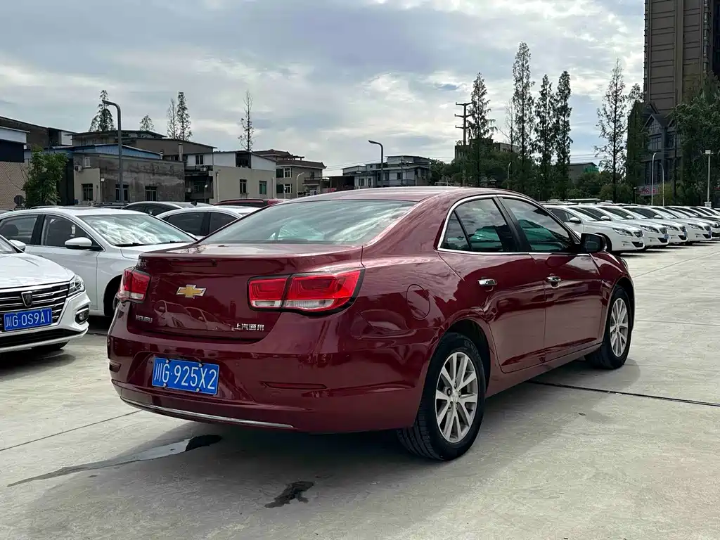 Chevrolet Malibu — миниатюра 10
