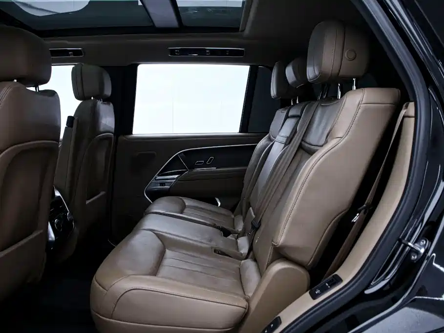 Land Rover Range Rover — миниатюра 17
