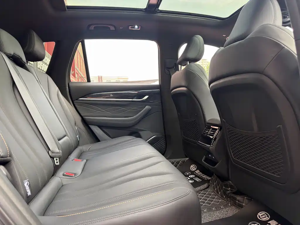 Geely Xingyue L — миниатюра 9