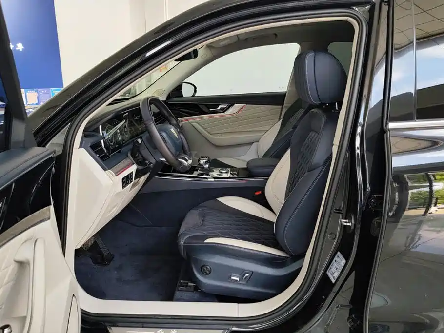 Hongqi Hongqi HS5 — миниатюра 9