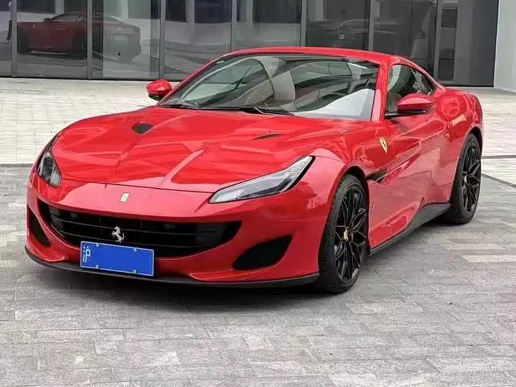 Купить Ferrari Portofino