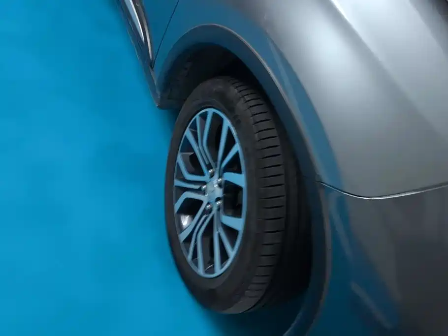 Mitsubishi Outlander — миниатюра 6