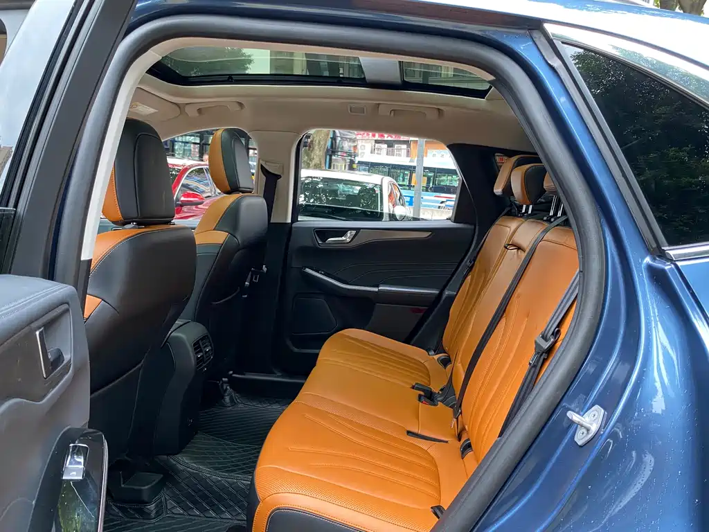 Ford Escape — миниатюра 10