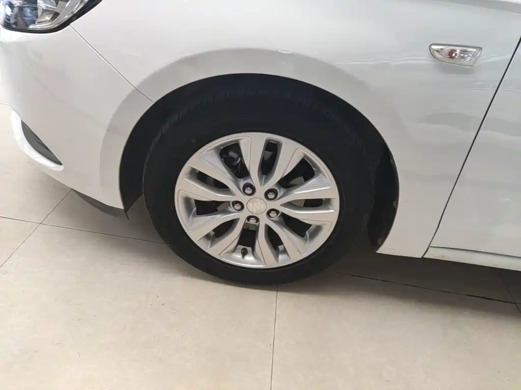 Buick Excelle — миниатюра 23