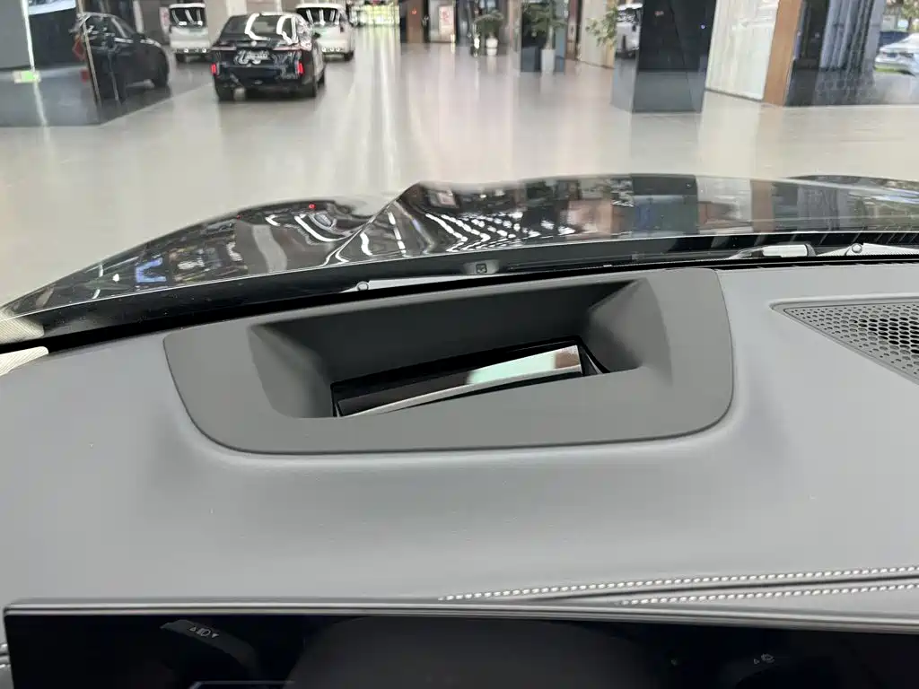 BMW X5 — миниатюра 28