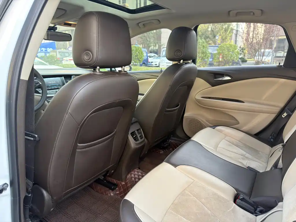 Buick Verano — миниатюра 5