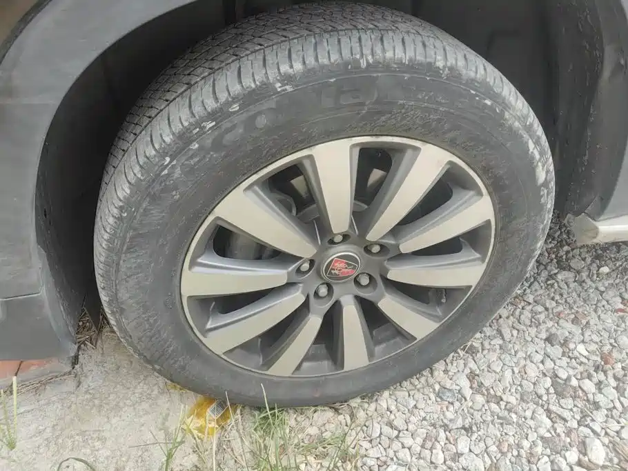 Roewe RX8 — миниатюра 6