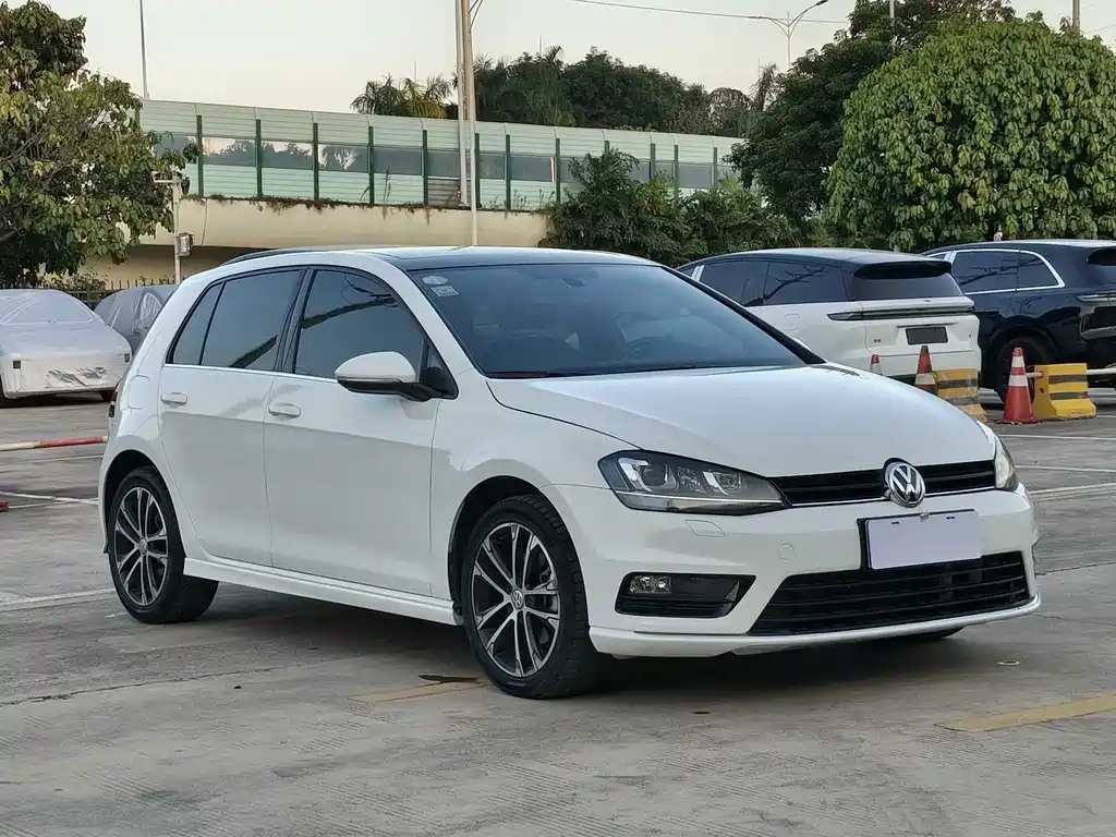 Volkswagen Golf — миниатюра 3