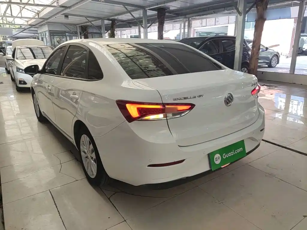 Buick Excelle — миниатюра 5