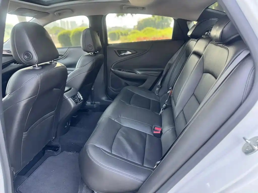 Chevrolet Malibu XL — миниатюра 5