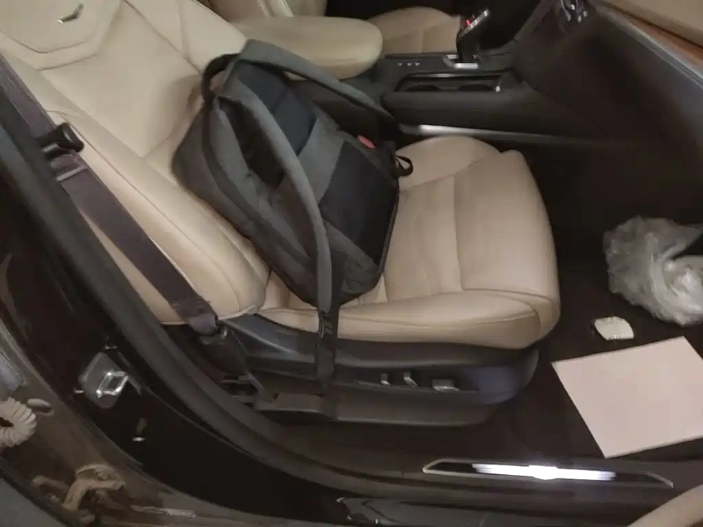 Cadillac XT5 — миниатюра 25