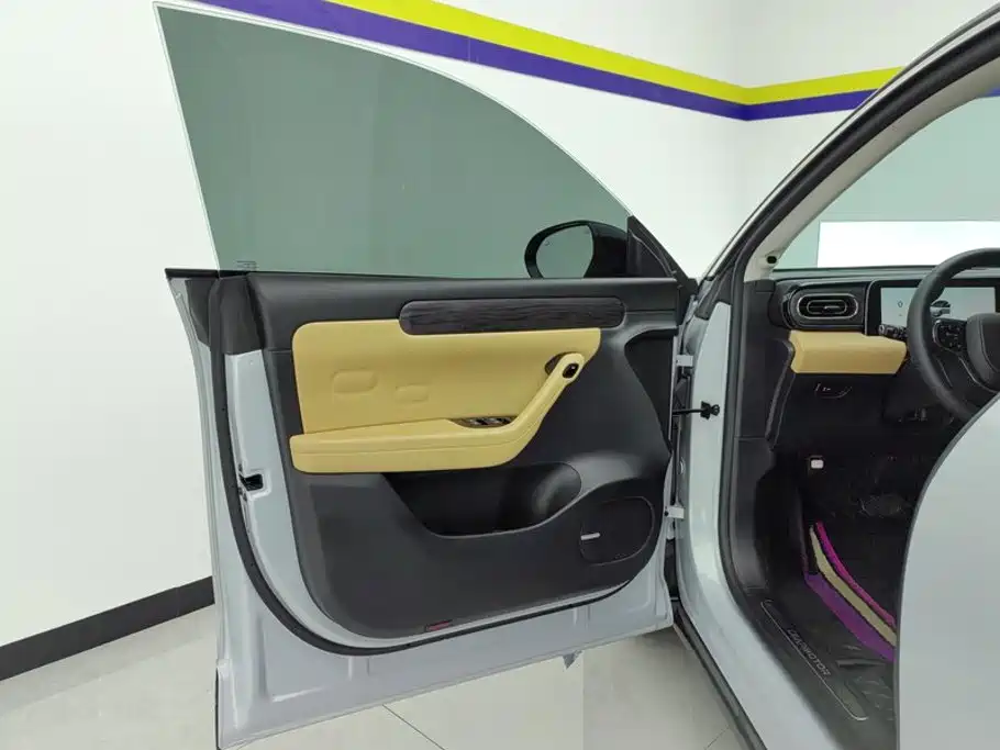 Leapmotor Leapmotor C11 — миниатюра 7