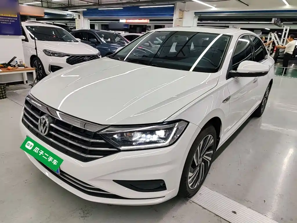 Volkswagen Sagitar — миниатюра 2