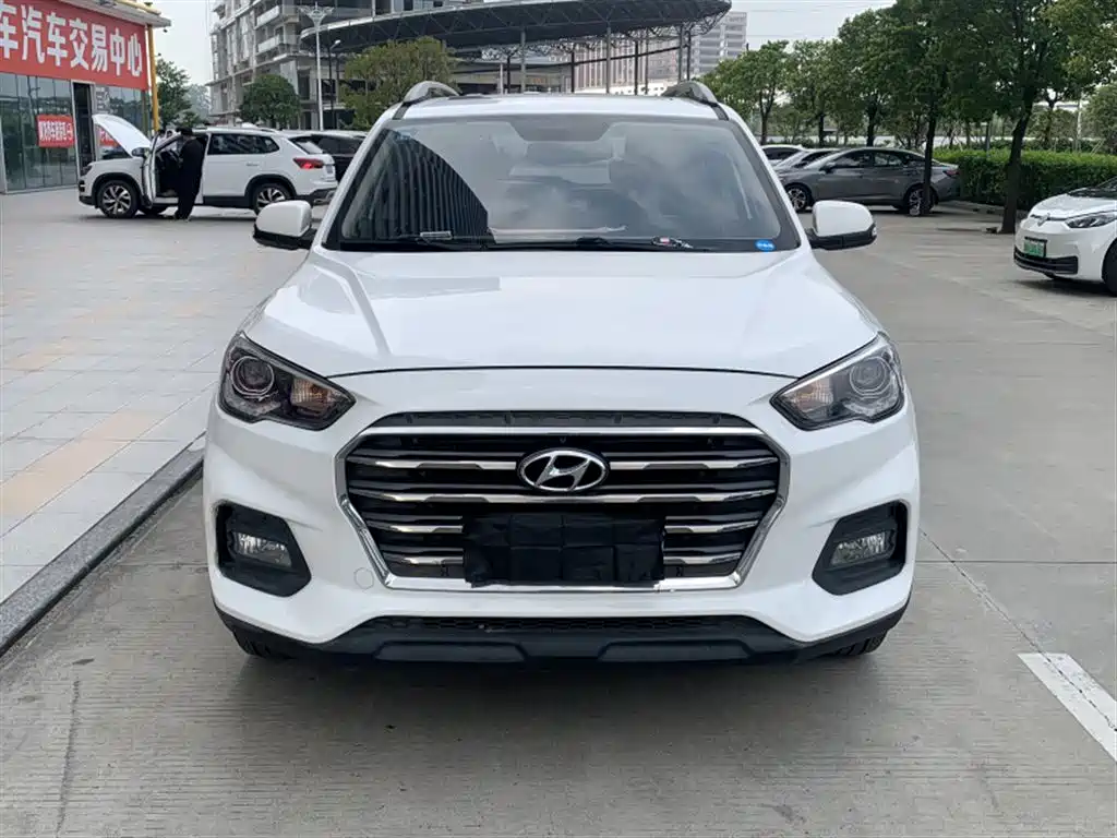 Hyundai ix35 — миниатюра 2