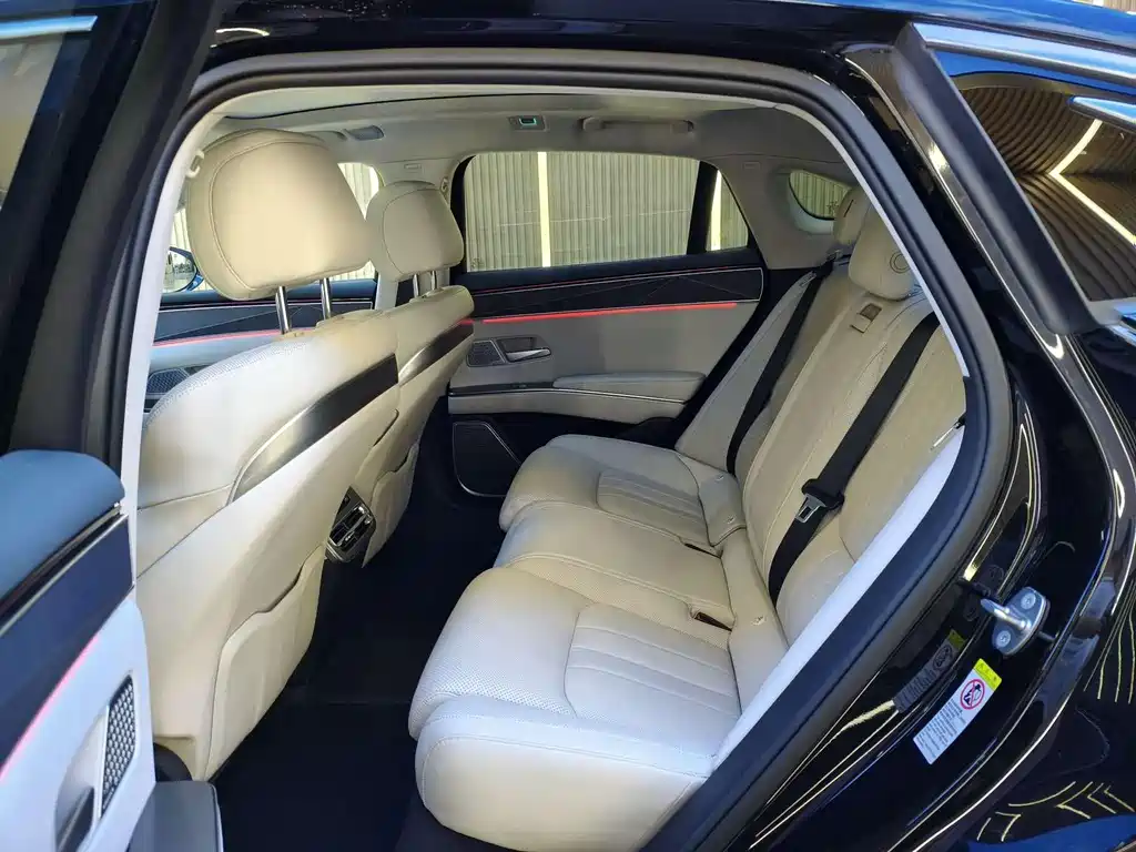 BYD Han L — миниатюра 8