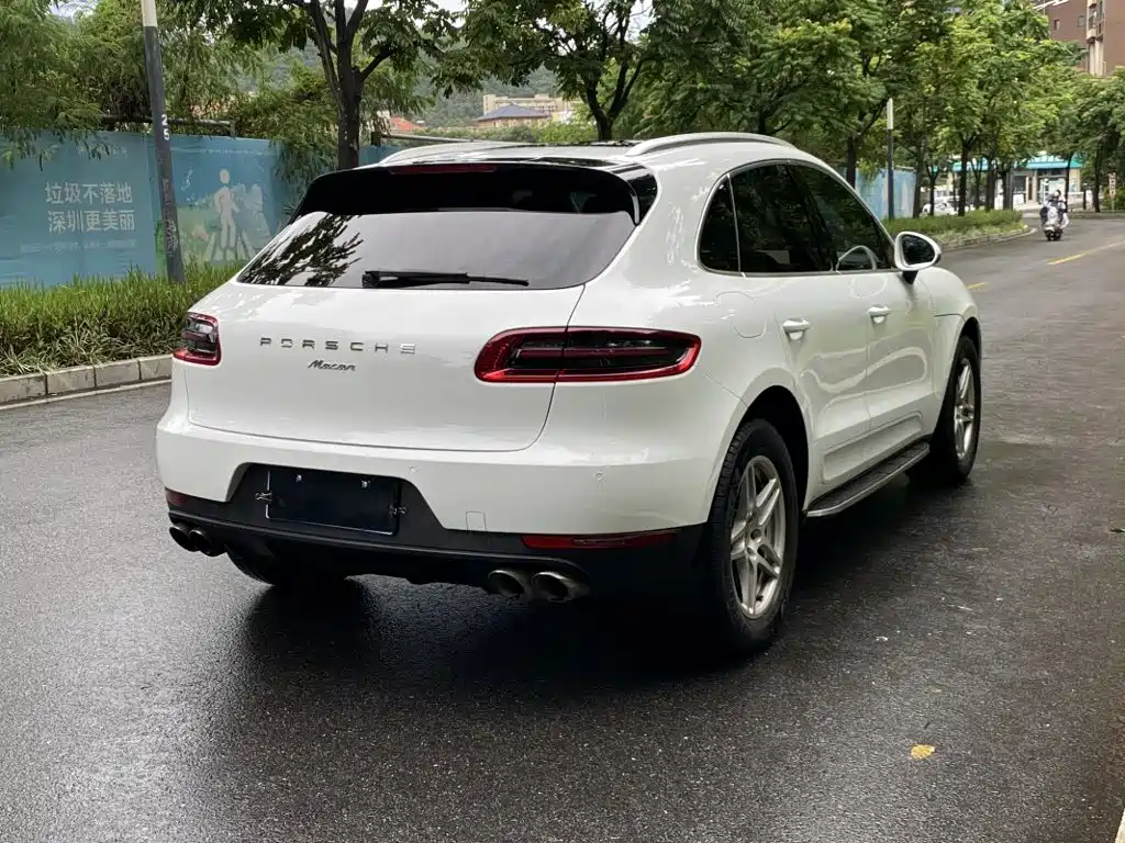 Porsche Macan — миниатюра 4