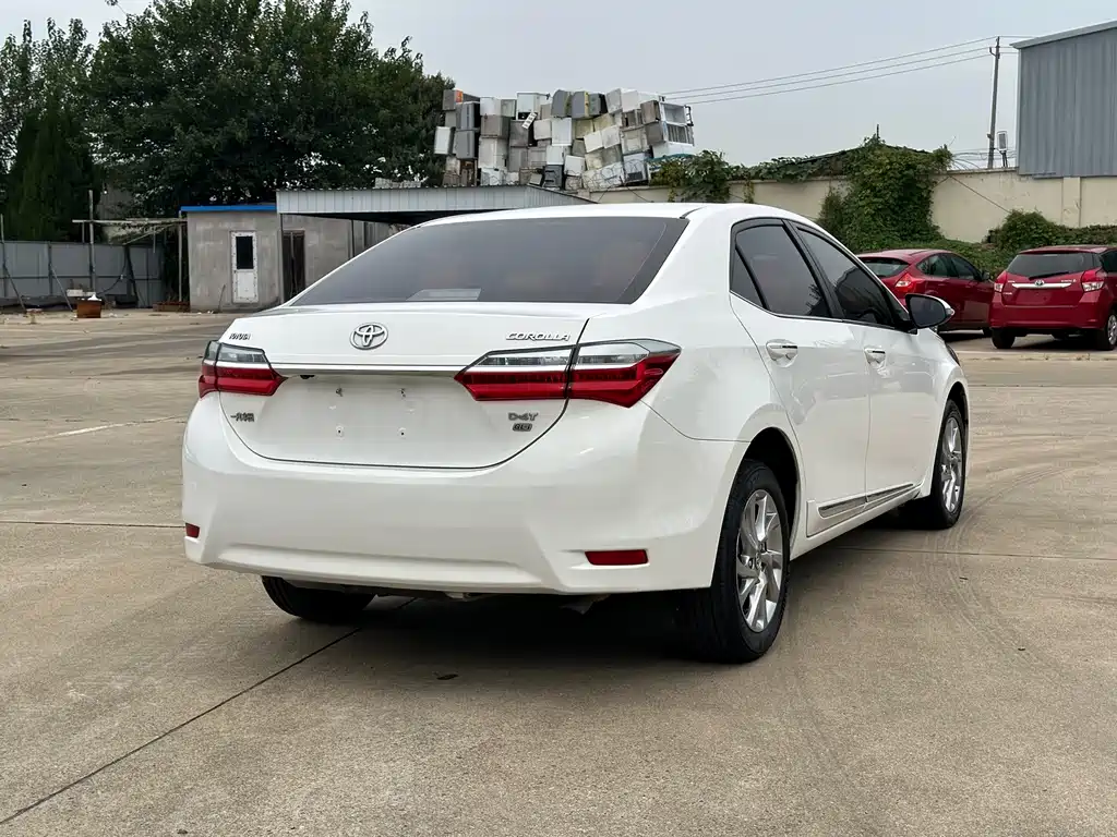 Toyota Corolla — миниатюра 9