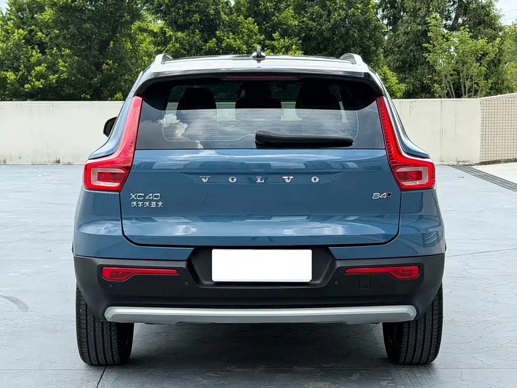 Volvo XC40 — миниатюра 6