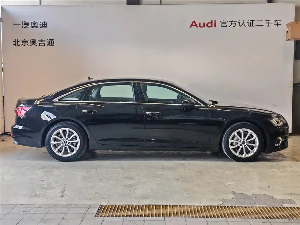 Audi A6L — миниатюра 4