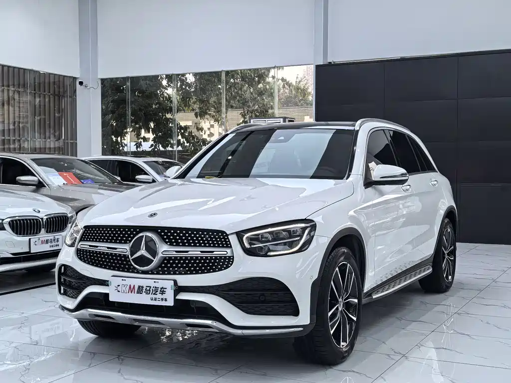 MERCEDES-BENZ GLC