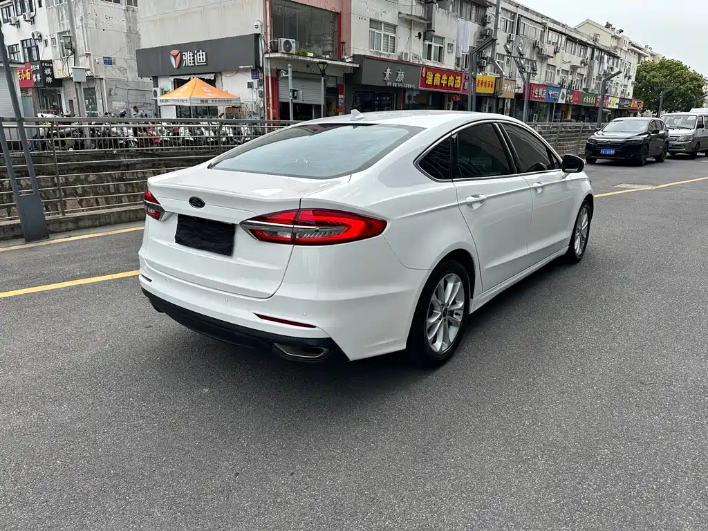 Ford Mondeo 2020 EcoBoost 180 Fashion