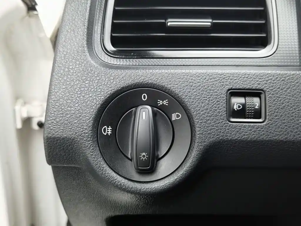 Skoda Rapid Spaceback — миниатюра 21