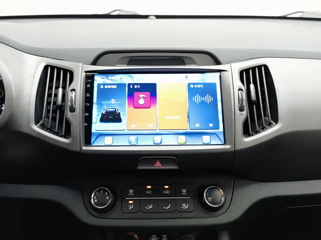 Kia Sportage — миниатюра 12