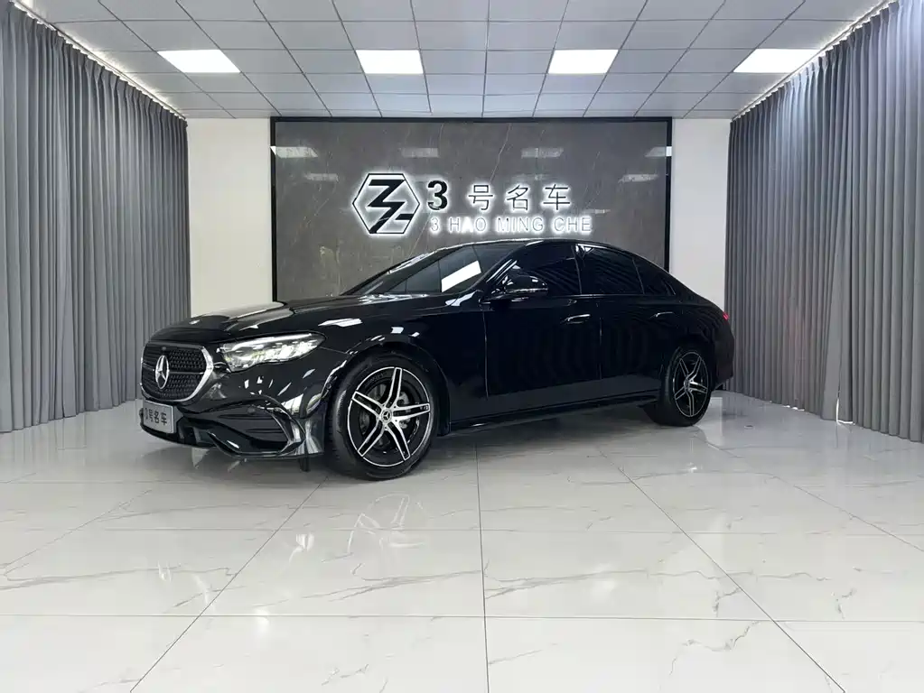 Mercedes-Benz E-Class (Import) — миниатюра 4