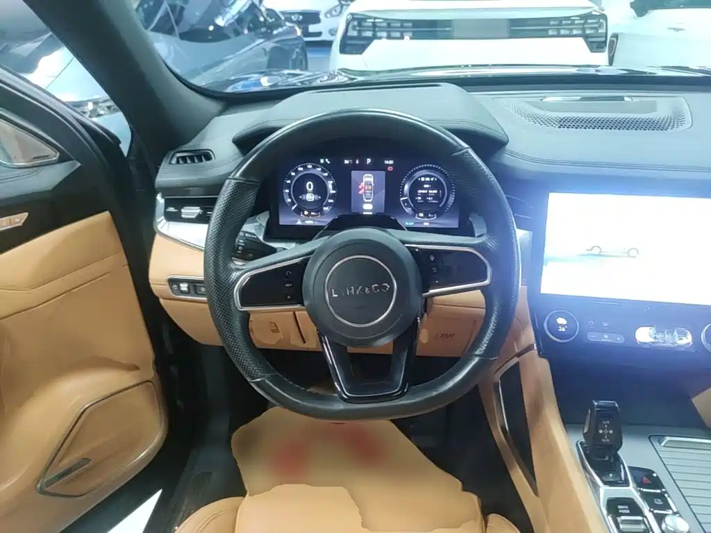 Lynk & Co 09 EM-P — миниатюра 11