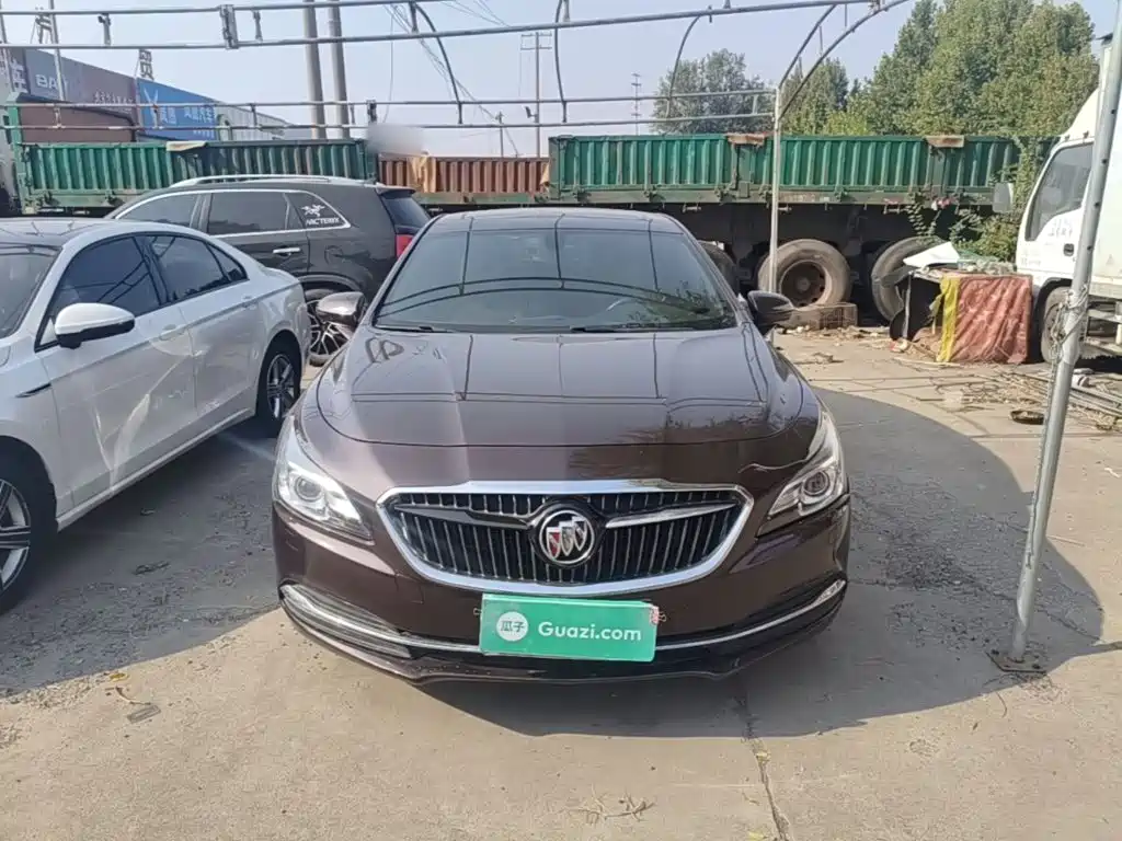 Buick LaCrosse — миниатюра 3