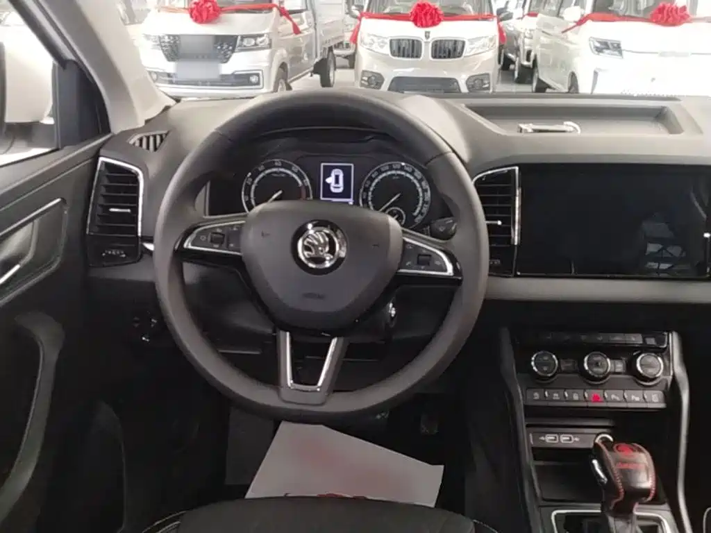 Skoda Karoq — миниатюра 11