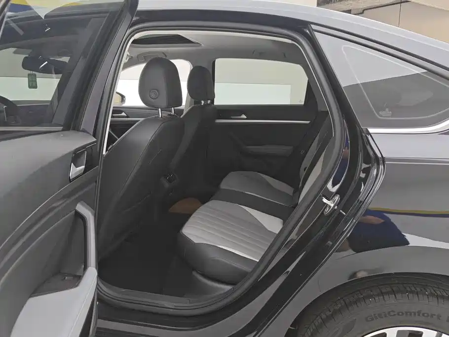 Volkswagen Lavida — миниатюра 11