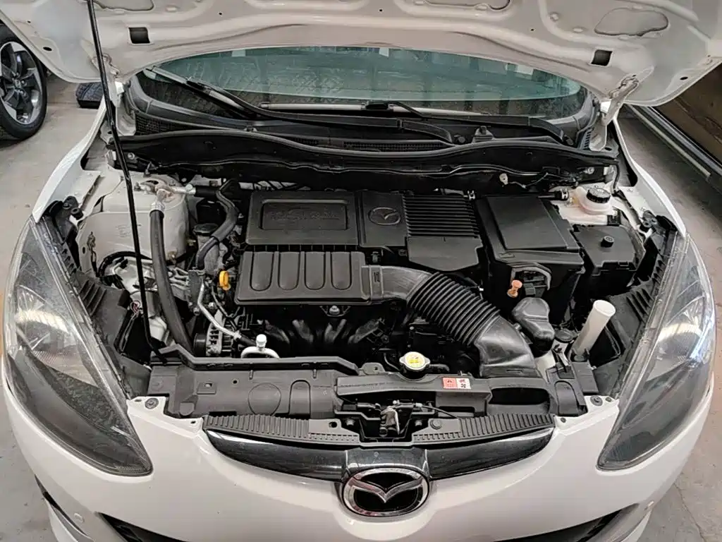 Mazda 2 — миниатюра 20