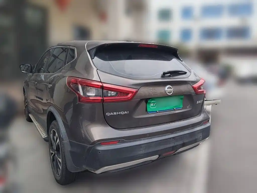 Nissan Qashqai — миниатюра 25