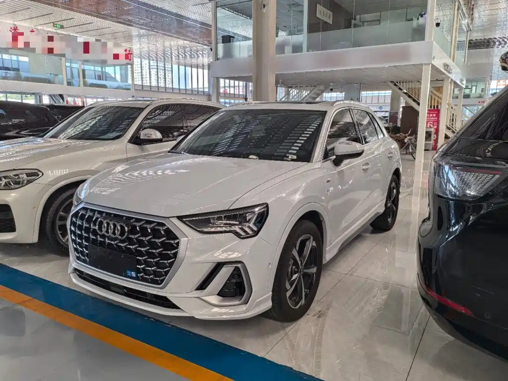 Audi Q3 — миниатюра 2