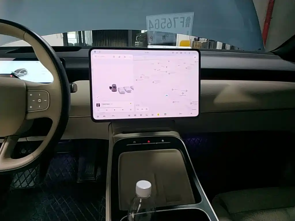 NIO ET5T — миниатюра 13