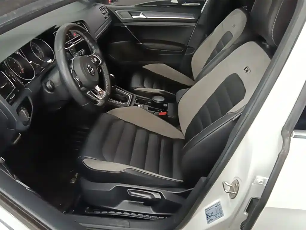 Volkswagen Golf — миниатюра 15