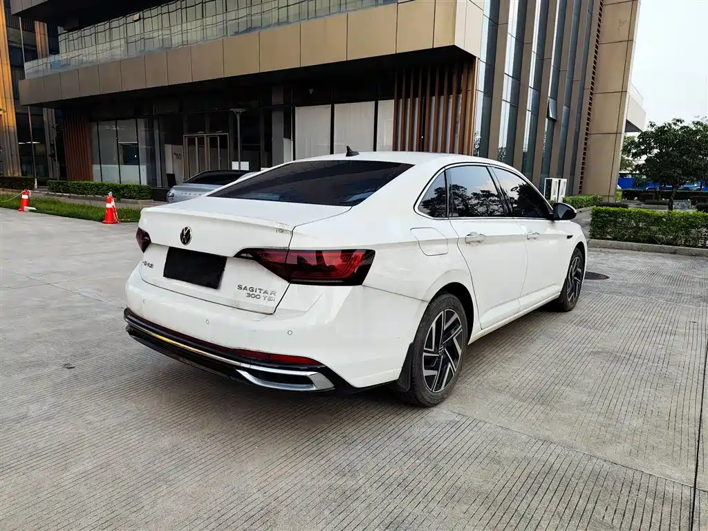 Volkswagen Sagitar — миниатюра 9